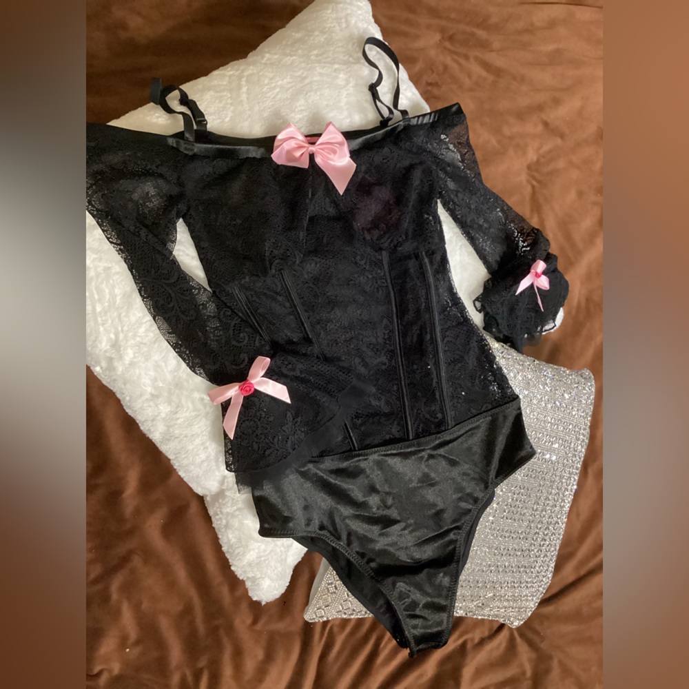 Dolls kill sexy black Lingerie size small